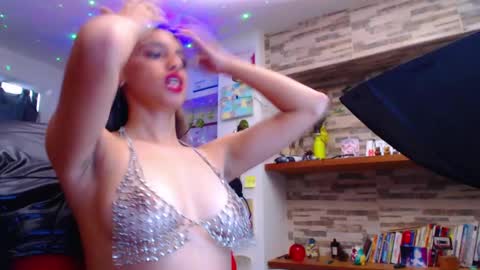 Snapshot of ateneasairce chatting on 02-25-25, 02:44 Atenea online show from 02-25-25, 02:44