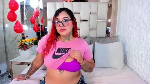 Atennea Diiossa online show from 10-17-25, 11:46