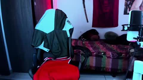 athenauwu online show from 11-30-25, 05:44