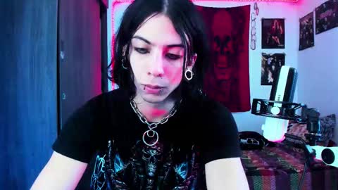 athenauwu online show from 12-05-25, 06:33