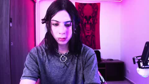 athenauwu online show from 05-23-26, 05:56