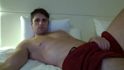 tommycb55555 online show from 02-01-25, 11:48