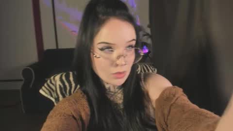 Snapshot of atomic_ketchup chatting on 10-14-25, 02:51 online every day between 10am-23pm online show from 10-14-25, 02:51