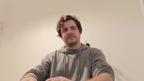 Snapshot of atomicoliver chatting on 10-01-25, 02:34 atomicoliver online show from 10-01-25, 02:34