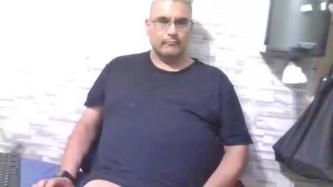 A online show from 02-03-26, 04:43