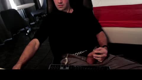 Chris online show from 06-02-26, 09:39