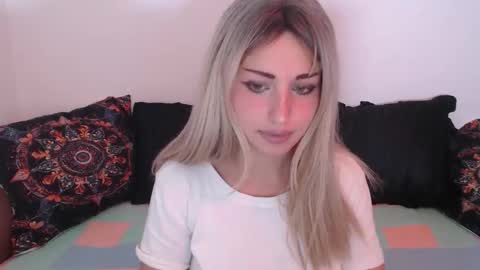 Aubrey online show from 04-19-26, 10:34