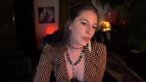 Audrey online show from 04-19-26, 04:12