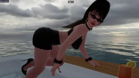 Aura online show from 06-11-26, 12:32