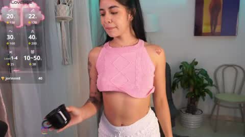 Snapshot of aura_sensual chatting on 05-14-26, 11:33 . online show from 05-14-26, 11:33