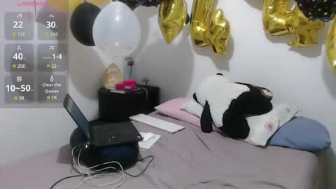 Auro online show from 04-21-26, 02:04