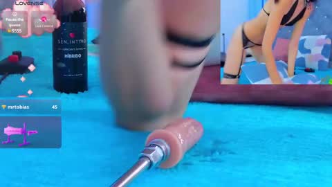 Snapshot of auraross chatting on 02-18-25, 07:09 Aura online show from 02-18-25, 07:09