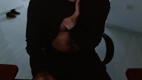 Snapshot of aureliv1 chatting on 07-14-26, 10:59 Aureliano online show from 07-14-26, 10:59