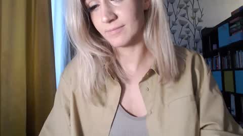 Aurelyie online show from 12-11-24, 11:19