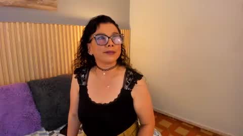 Snapshot of auren_ferrer chatting on 07-30-26, 05:23 auren_ferrer online show from 07-30-26, 05:23