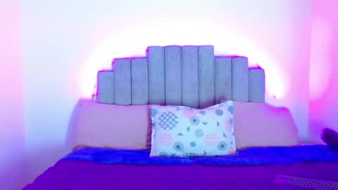 aurimel valentina online show from 05-28-26, 10:45