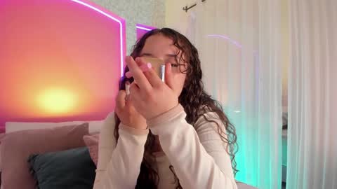 Aurora online show from 12-18-24, 07:41