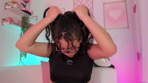 Aurora online show from 03-01-25, 08:42