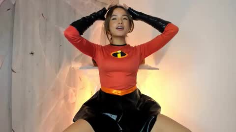 Sharith  online show from 10-28-25, 01:42