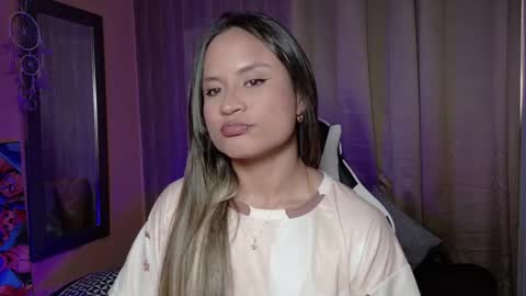 aurora_collins08 online show from 11-25-25, 05:46