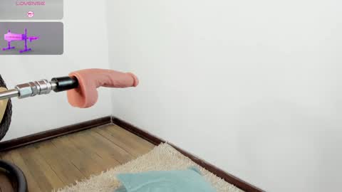 Snapshot of aurora_divine chatting on 01-05-25, 10:29 aurora_divine online show from 01-05-25, 10:29