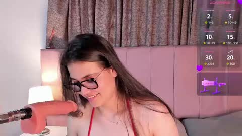 Snapshot of aurora_divine chatting on 02-24-25, 11:19 aurora_divine online show from 02-24-25, 11:19