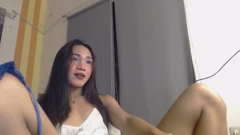 Snapshot of aurora_go chatting on 05-22-26, 08:03 Aurora GO online show from 05-22-26, 08:03