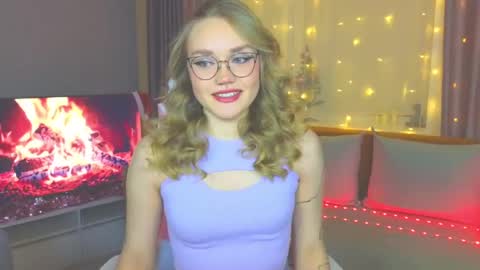 Snapshot of aurora_golden chatting on 01-26-25, 04:09 Kate online show from 01-26-25, 04:09