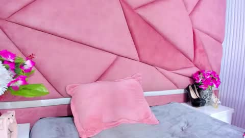 Snapshot of aurora_jackson_ chatting on 02-25-26, 12:37 Aurora online show from 02-25-26, 12:37