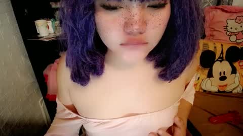 cute online show from 02-20-25, 11:43