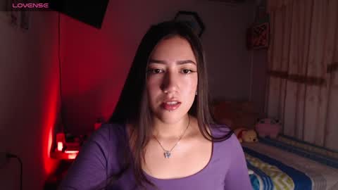 Snapshot of aurora_shy_ chatting on 06-03-26, 05:29 Aurora online show from 06-03-26, 05:29