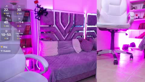 Aurora online show from 12-13-24, 03:21