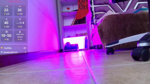 Aurora online show from 12-20-24, 03:42