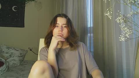 Aurora online show from 02-25-25, 01:09