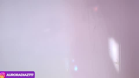 Snapshot of auroradiaz_ chatting on 03-01-25, 07:08 Aurora Diaz online show from 03-01-25, 07:08