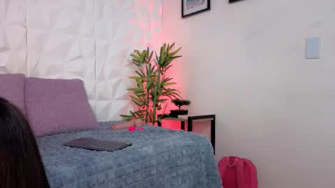 aurora online show from 10-29-25, 07:37