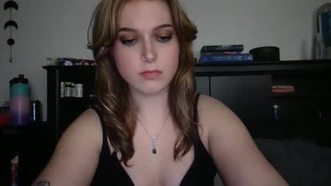 Snapshot of auroralightz1 chatting on 01-07-26, 02:36 auroralightz1 online show from 01-07-26, 02:36