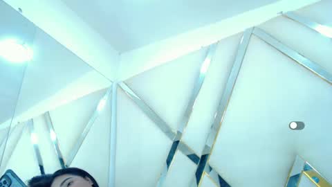 Aurora online show from 09-25-25, 02:59