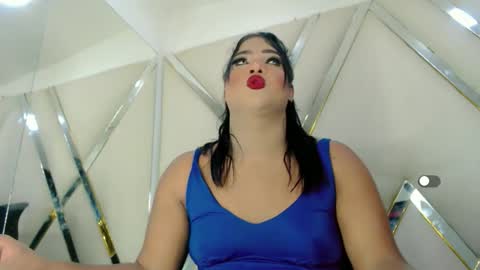 Aurora online show from 10-12-25, 09:25