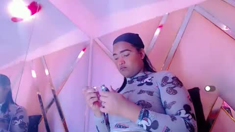 Aurora online show from 10-16-25, 07:15