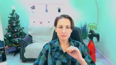 Snapshot of aurorascript chatting on 12-03-25, 03:21 Aurora online show from 12-03-25, 03:21