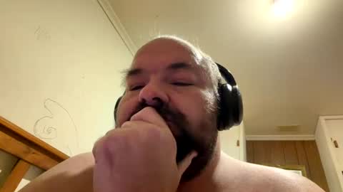 Aaron Matthews online show from 07-19-26, 01:26