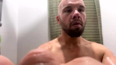 Snapshot of aussieboycal chatting on 02-18-26, 06:15 aussieboycal online show from 02-18-26, 06:15