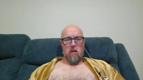 aussieguy73 online show from 11-01-25, 01:35