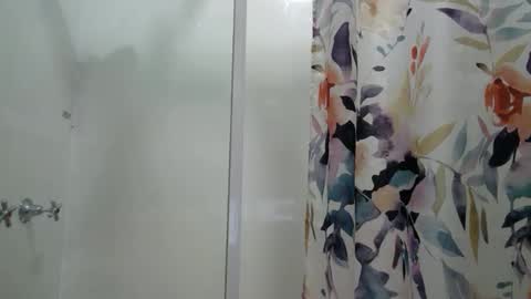 Milf4u online show from 12-17-24, 11:39