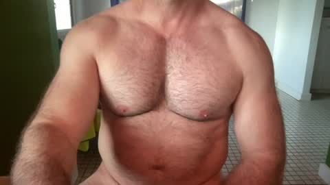 Snapshot of aussiemuscledad chatting on 07-25-26, 08:23 AussieMuscleDad online show from 07-25-26, 08:23