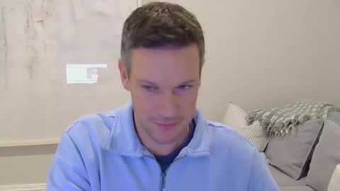 aussiesurfer0000 online show from 04-17-26, 07:44