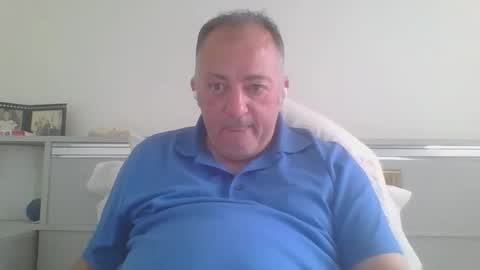 Snapshot of aussiesydguy chatting on 10-06-25, 04:21 chatbateaussie online show from 10-06-25, 04:21