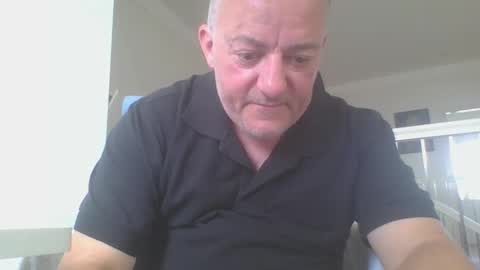 Snapshot of aussiesydguy chatting on 02-19-26, 01:45 chatbateaussie online show from 02-19-26, 01:45