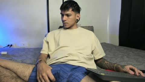 Snapshot of austin_falcon chatting on 12-05-24, 09:06 Austin online show from 12-05-24, 09:06